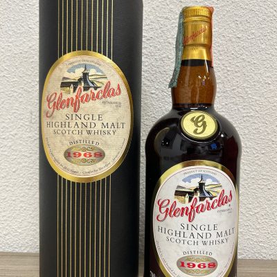 https://www.greedyspirits.nl/wp-content/uploads/2024/12/Glenfarclas-1968-400x400.jpg
