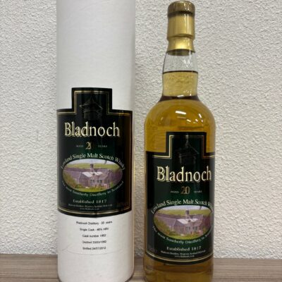 https://www.greedyspirits.nl/wp-content/uploads/2025/12/Bladnoch-20y-400x400.jpg